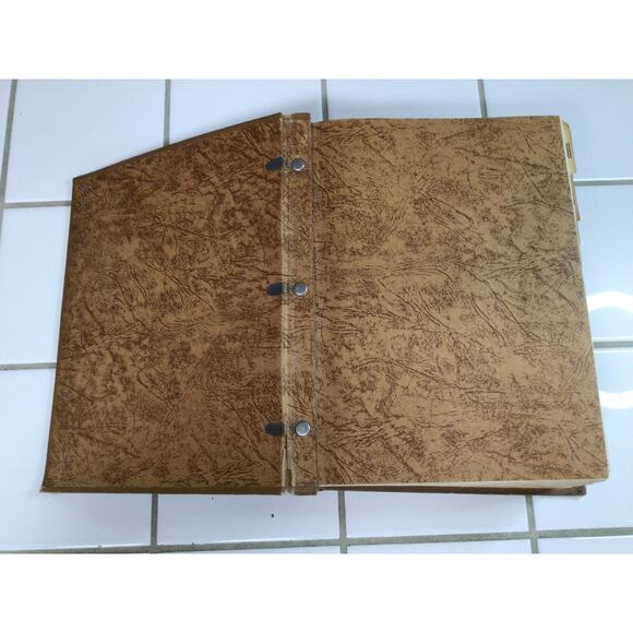 Webster's Encyclopedic Dictionary 1957 Illustrated Deluxe - Picture 2 of 6